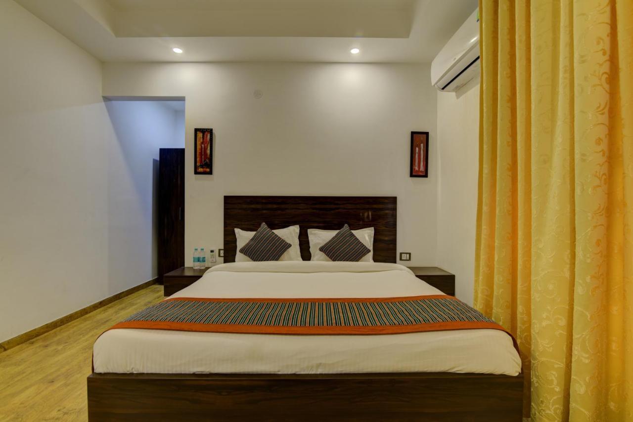Country Inn Hotels & Resorts Vrindavan Luaran gambar