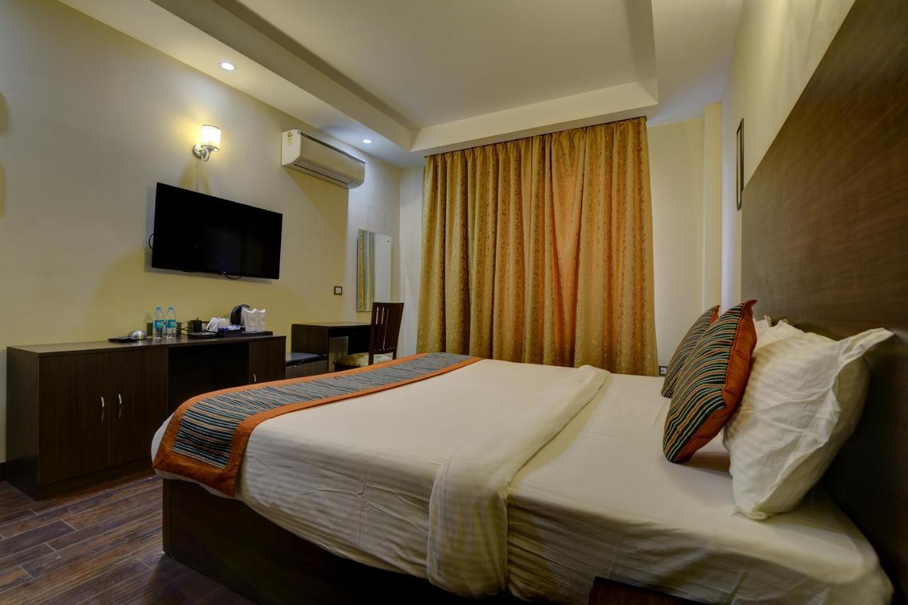 Country Inn Hotels & Resorts Vrindavan Luaran gambar