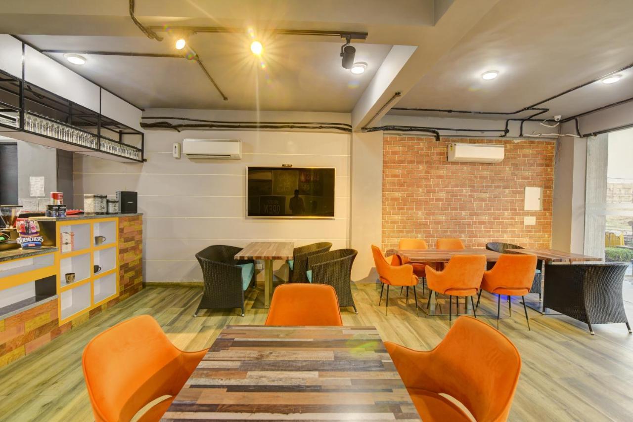 Country Inn Hotels & Resorts Vrindavan Luaran gambar