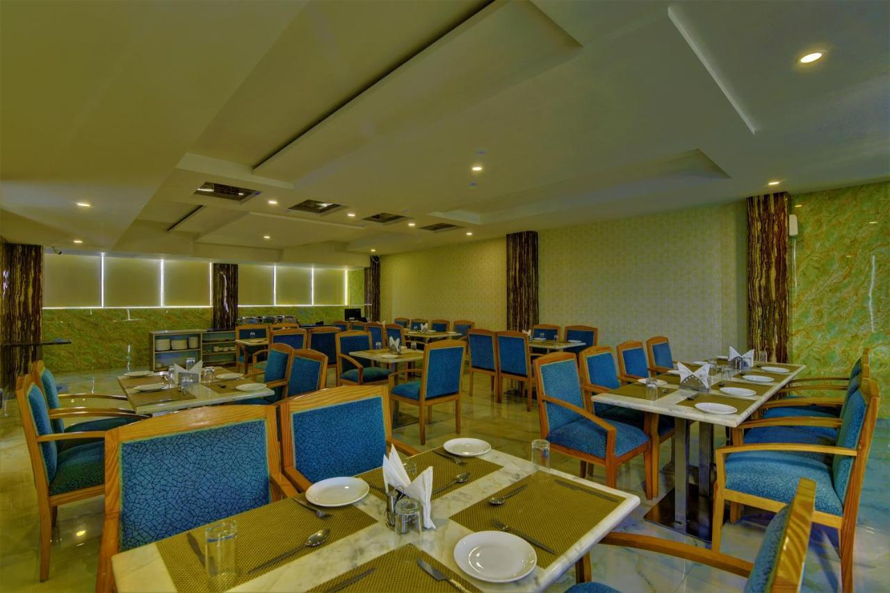 Country Inn Hotels & Resorts Vrindavan Luaran gambar